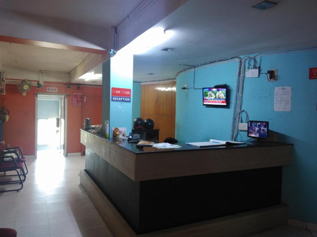 Hotel Lg Towers Guwahati Exterior foto