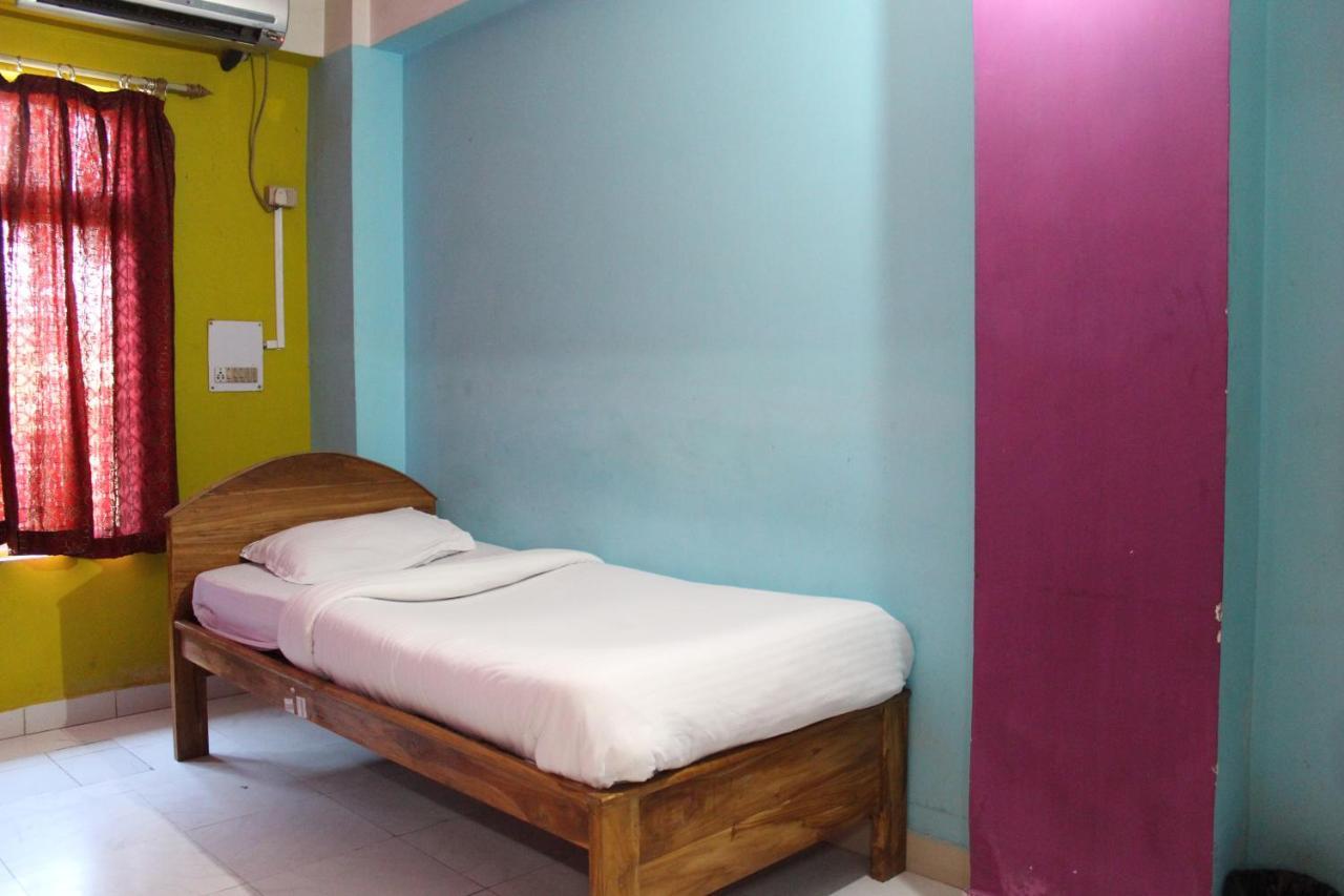 Hotel Lg Towers Guwahati Exterior foto